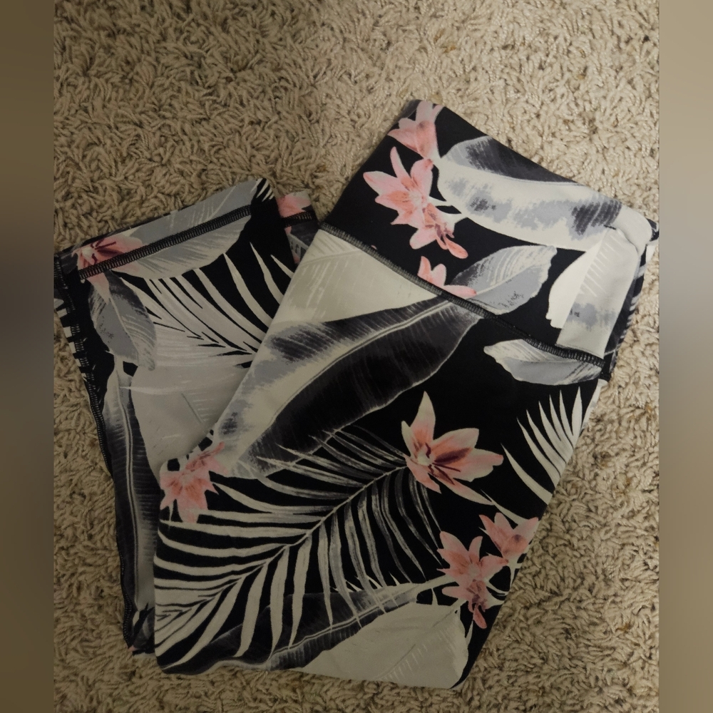 Victoria's Secret Black and Pink Floral Scarf